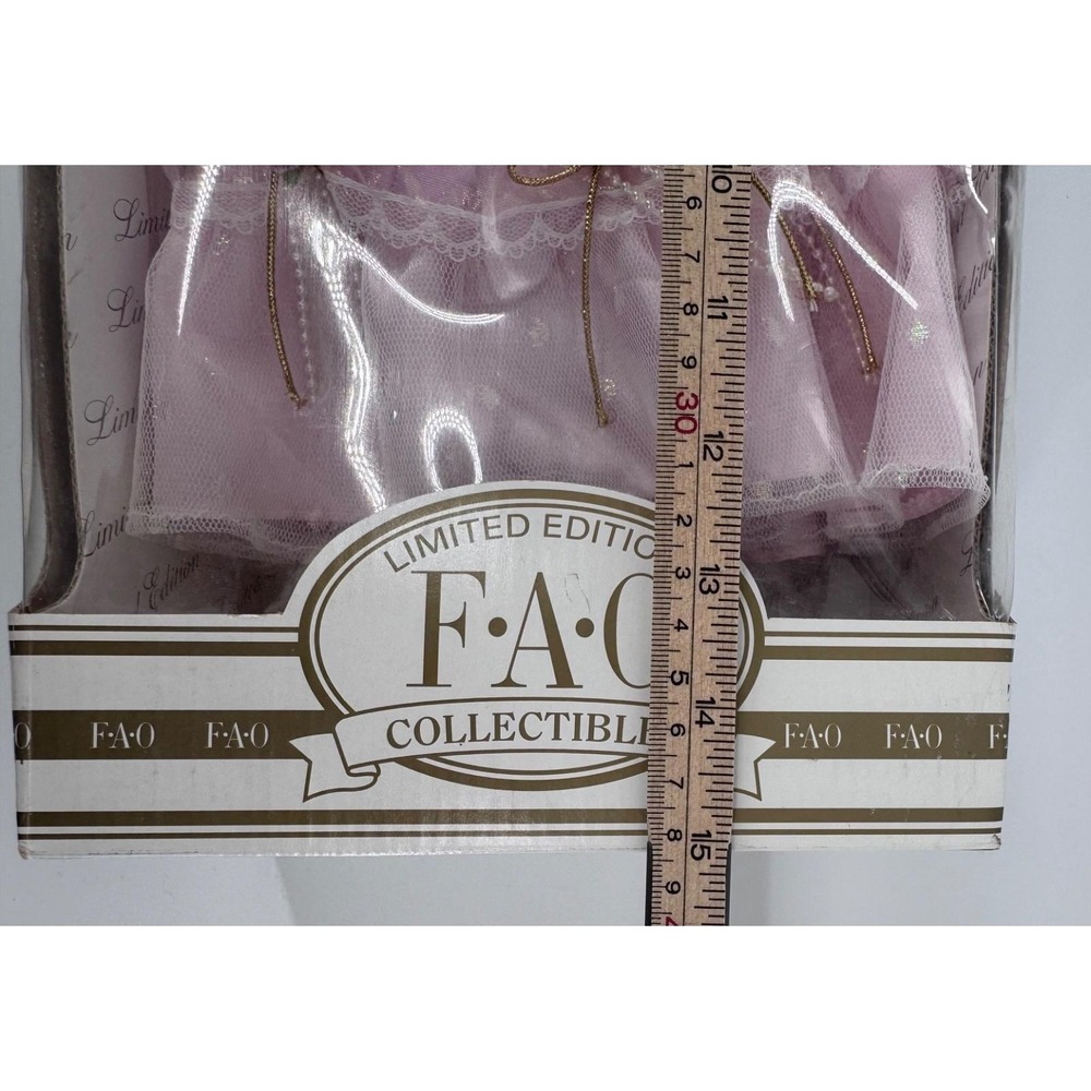 Rare Vintage 1997 FAO Schwarz Cinderella 12" Porcelain Doll NIB COA Disney Pink - Picture 8 of 17